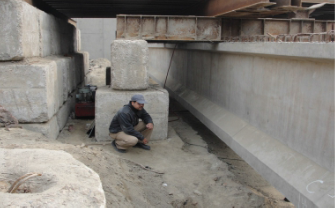 Load Test on pre-stressed concrete I-girder
